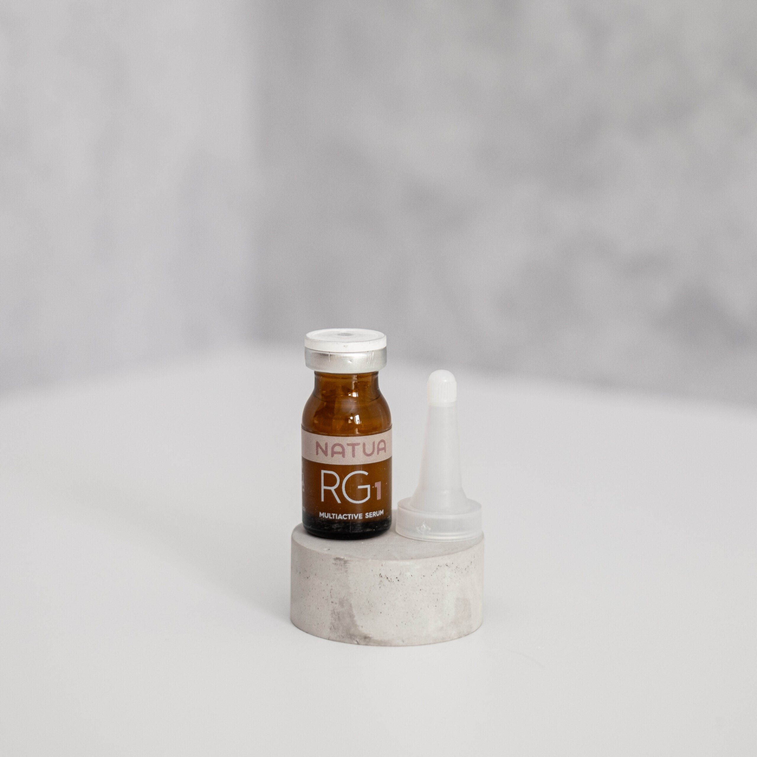 RG REGEN MULTIACTIVE SERUM – Сыворотка против выпадения волос и для стимуляции роста перед шампуню 4 ампул по 8 мл
