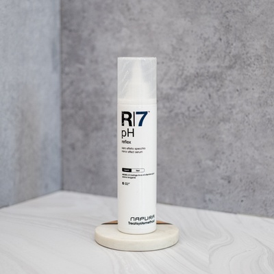 R7 pH Reflex – Ламінуюча сироватка з гіалуроновою кислотою та екстрактом моринги 200 мл